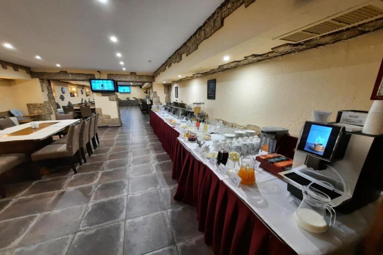 Optima Kropyvnytskyi Hotel Eksteriør billede