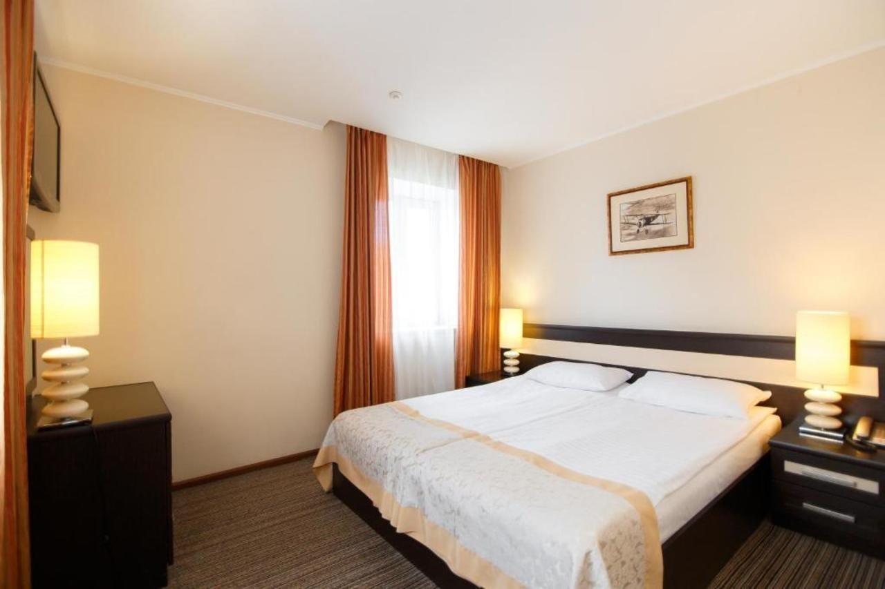 Optima Kropyvnytskyi Hotel Eksteriør billede