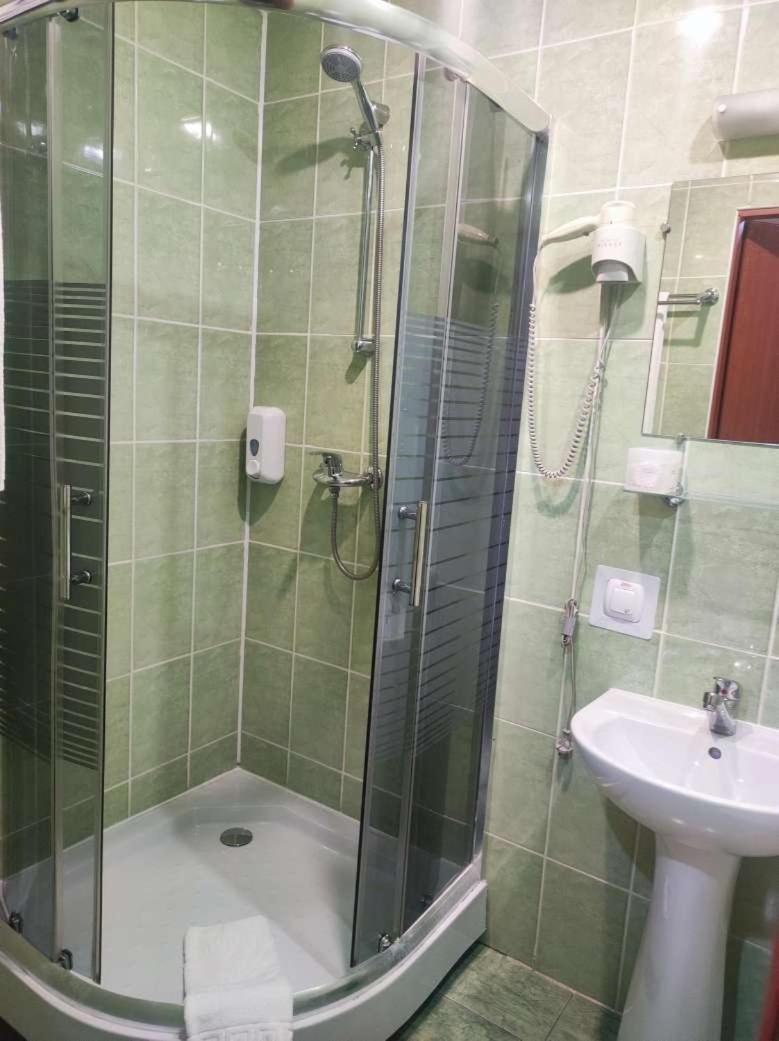 Optima Kropyvnytskyi Hotel Eksteriør billede