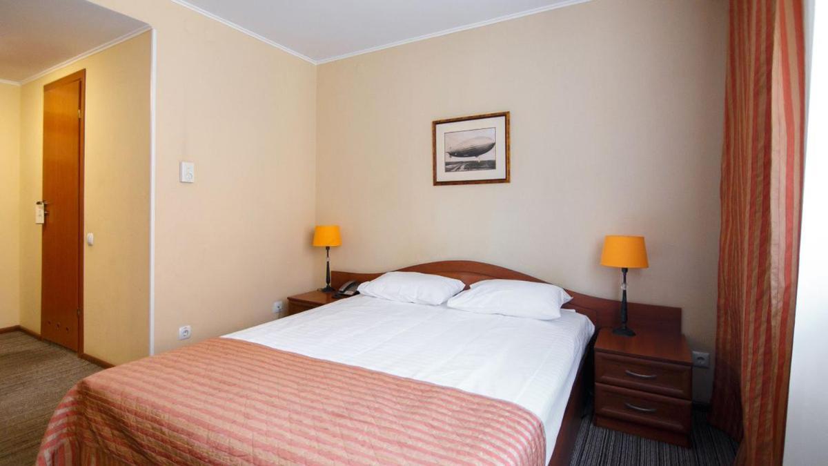 Optima Kropyvnytskyi Hotel Eksteriør billede