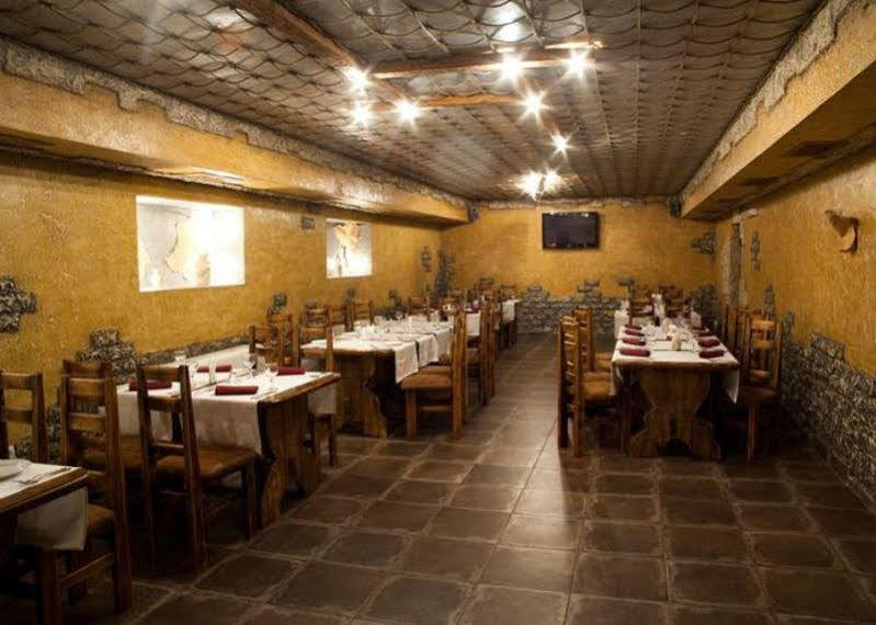 Optima Kropyvnytskyi Hotel Eksteriør billede