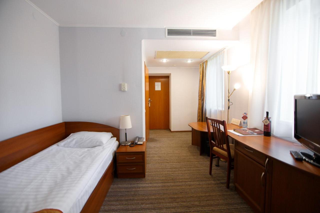 Optima Kropyvnytskyi Hotel Eksteriør billede