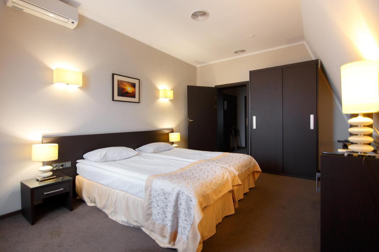 Optima Kropyvnytskyi Hotel Eksteriør billede