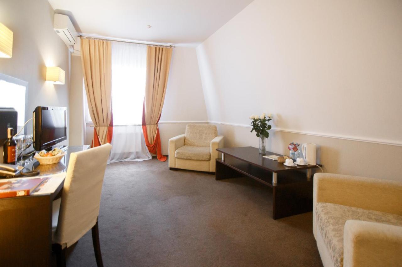Optima Kropyvnytskyi Hotel Eksteriør billede